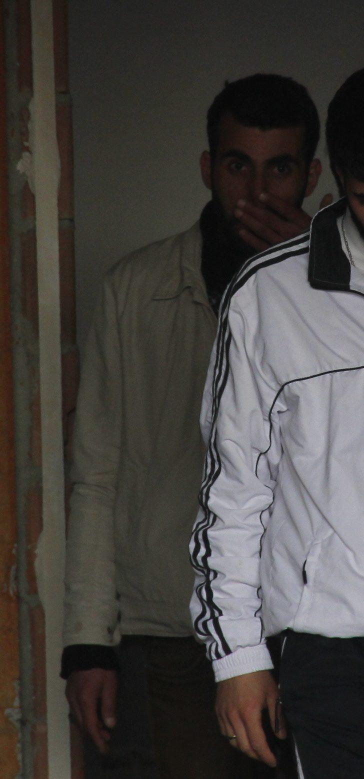 Barışmak için geldi, genç kızın evinin karşısına geçip intihar girişiminde bulundu G5