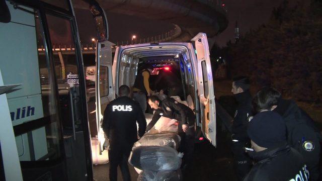 Yolcu otobüsüne uyuşturucu ihbarı polisi alarma geçirdi