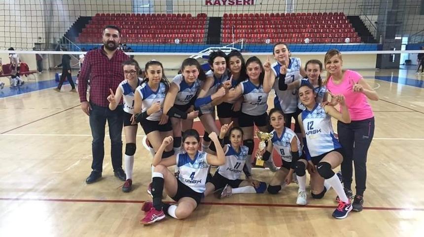 Kayseri OSB Atletikspor, Midi Kızlar Kayseri şampiyonu oldu