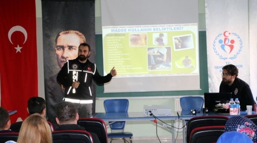 Narkotik timleri ekipleri &ccedil;alışması