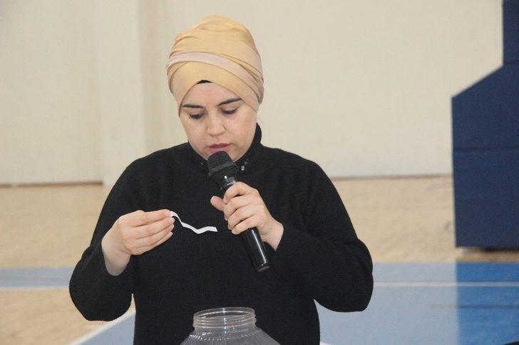 (Özel) İş umudu turşu bidonunda G4