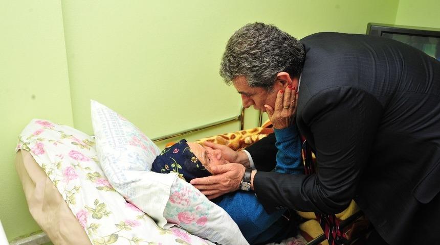 Başkan &Ccedil;alkaya, "&ouml;nce insan" diyerek yola devam edecek