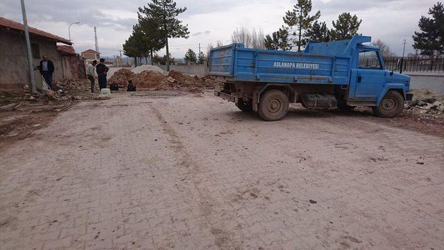 Aslanapa’da altyapı çalışmaları aralıksız devam ediyor