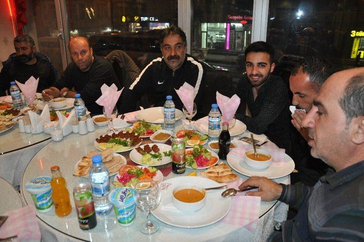 Bakan Soylu’dan kadın sporculara malzeme desteği G5