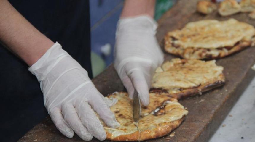 Anadolu'nun pizzası: Yağ somununa ilgi büyük