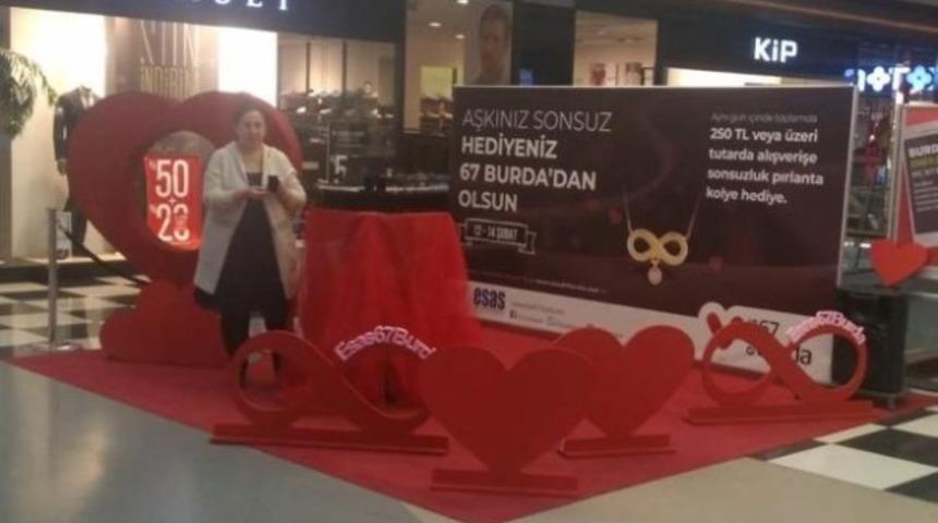 &rsquo;Aşkınız Sonsuz Hediyeniz 67 Burda&rsquo;dan olsun&rsquo;
