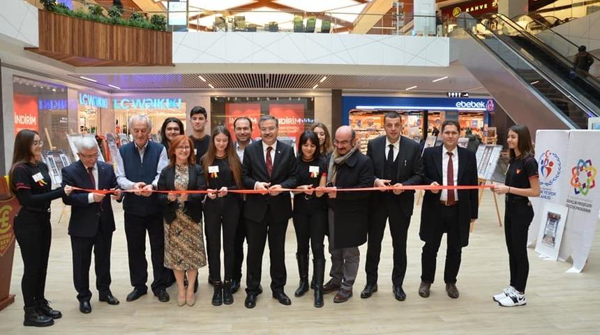 Liselilerin &lsquo;Hayata A&ccedil;ılan Kapılar&rsquo;ı