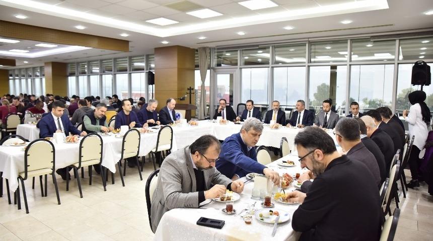 Uluslararası &ouml;ğrenciler kahvaltıda buluştu