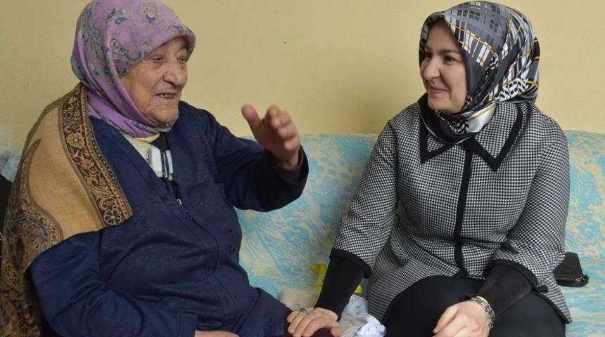 Kocasinan Belediyesi yaşlıları yalnız bırakmıyor