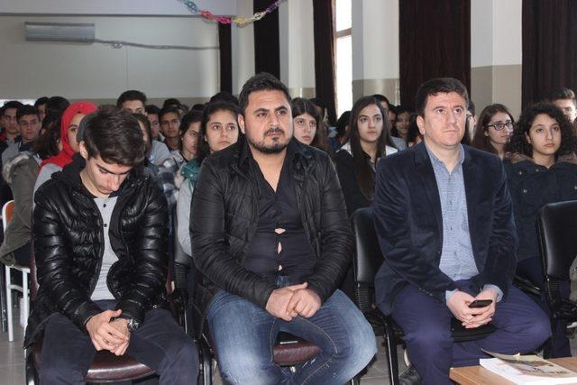 Cizre’de öğrencilere yönelik mesleki kariyer ve meslek tanıtım programı düzenlendi