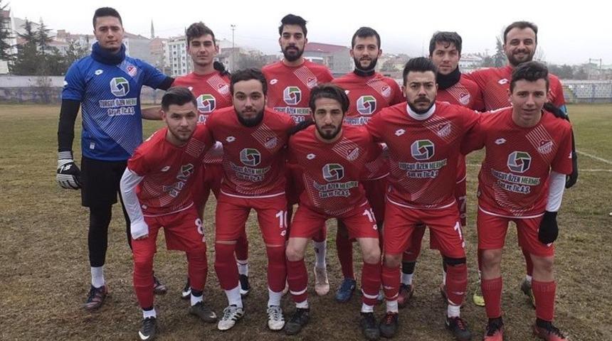 Bilecikspor deplasmanda rahat kazandı