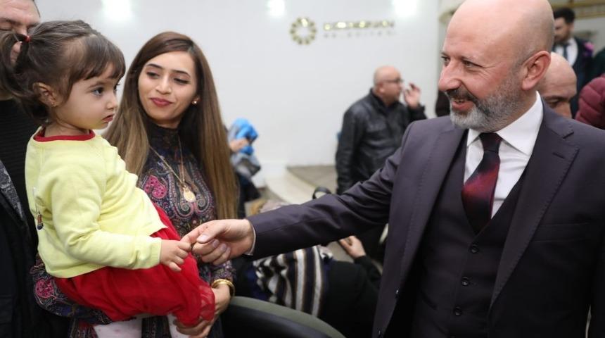 Başkan &Ccedil;olakbayrakdar: "Sevgililer G&uuml;n&uuml;nde 25 &ccedil;iftin nikahına ev sahipliği yaptık"