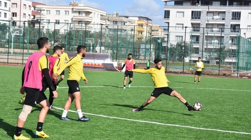 Lider Aliağaspor, Boz&ouml;y&uuml;k ma&ccedil;ına bileniyor