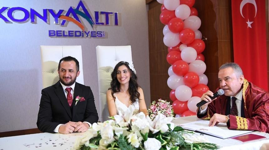 Konyaaltı’nda 14 Şubat’ta 14 nikah