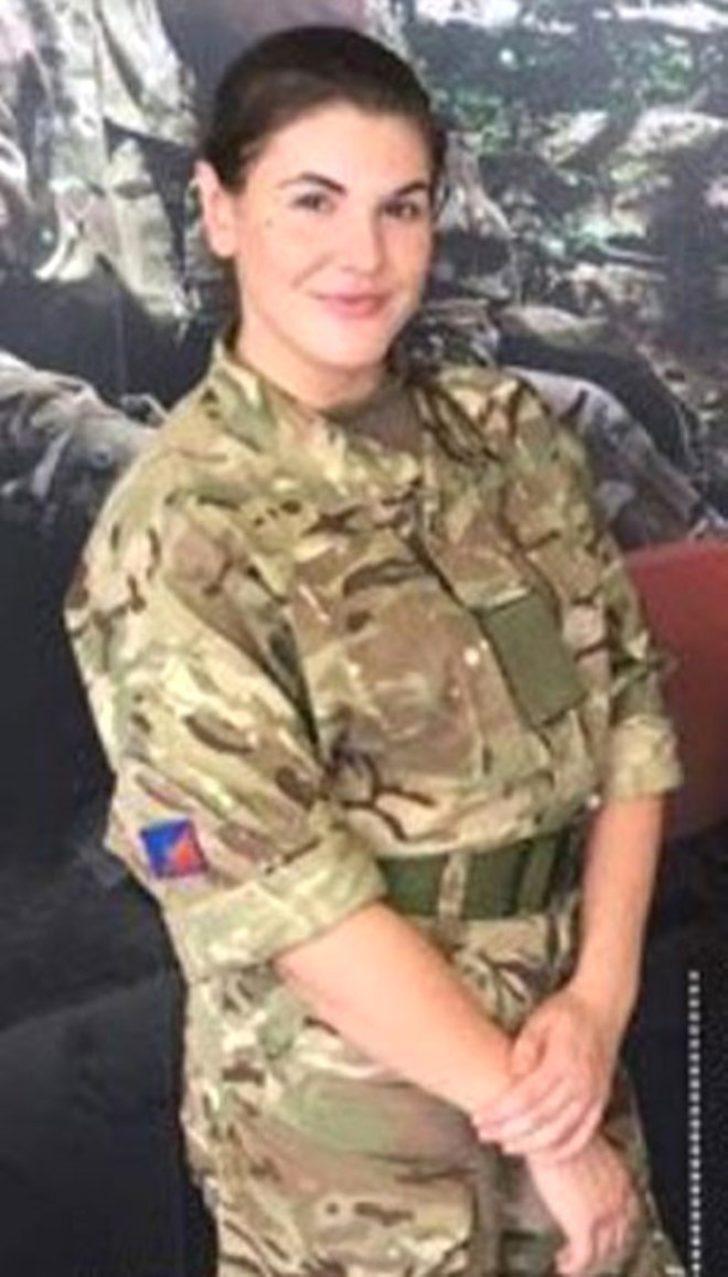  Orduda görev alan kadının fotoğrafları başını yaktı G1