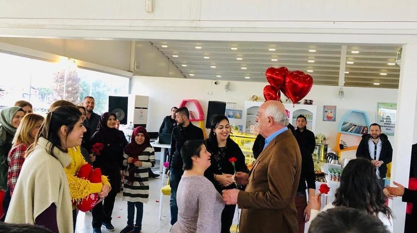 Down sendromlulardan Sevgililer G&uuml;n&uuml; kutlaması