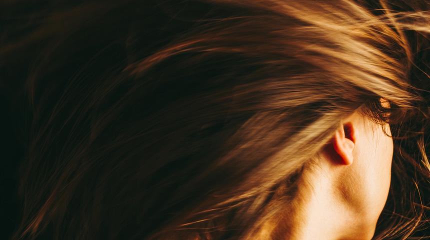 Kadınlar &ccedil;&ouml;z&uuml;m&uuml; sa&ccedil;larında buluyor! Değişim dopamini artırıyor