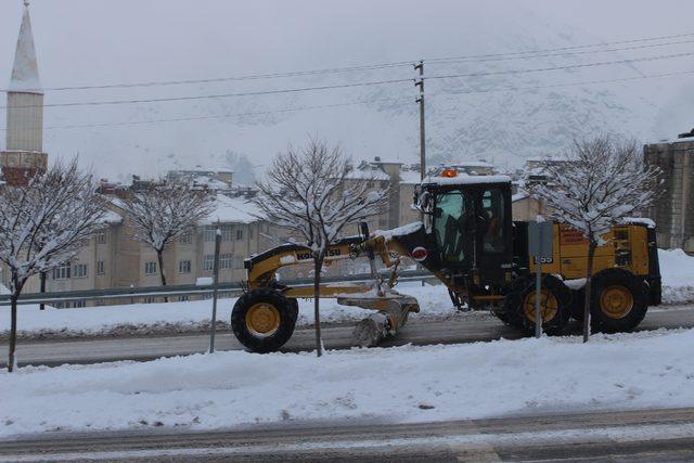 Hakkari ve Yüksekova'da okullara kar tatili