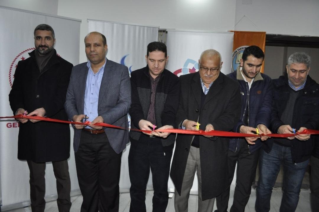 Siverek&rsquo;te "4K kitap kahve" projesinin a&ccedil;ılışı yapıldı