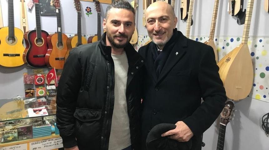 Ortahisar’da CHP’li başkan adayı Akyüz’e esnaftan tam not