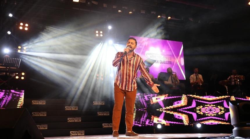 Kepez M&uuml;zik &Ouml;d&uuml;lleri finale koşuyor