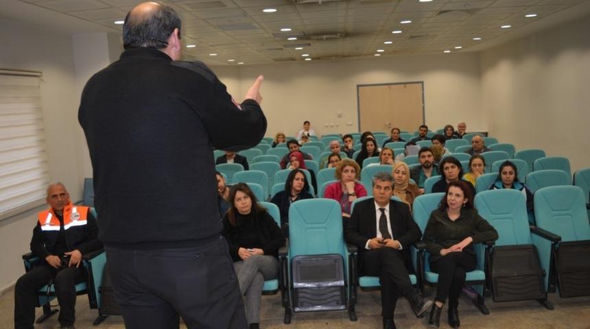 AFAD Hastane personeline eğitim verdi