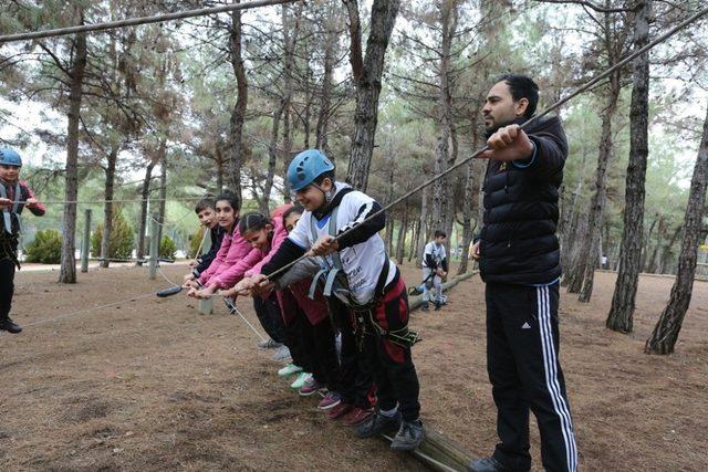 Öğrenciler “Oyna, Öğren, Yaşa” projesi ile özgüven kazanıyorlar