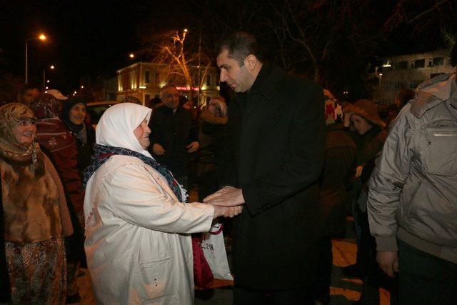 Başkan Arslan Umre yolcularını uğurladı