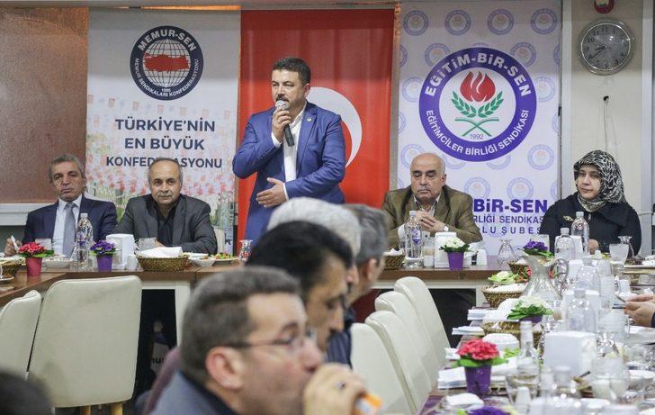 Eğitim Bir Sen’in 27’inci yıl gururu G1