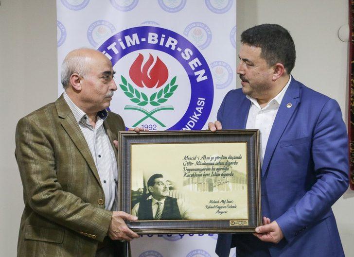 Eğitim Bir Sen’in 27’inci yıl gururu G4