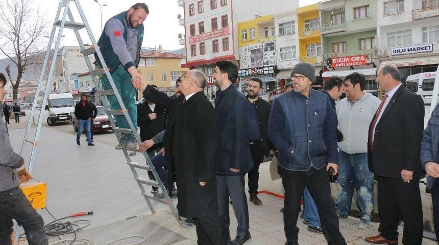 Başkan &Ouml;zt&uuml;rk esnaf ziyaretlerine ara vermeden devam ediyor