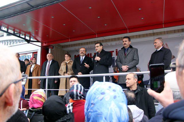 Bakan Dönmez: Birkaç hafta içinde doğalgaz var mı yok mu belli olacak 