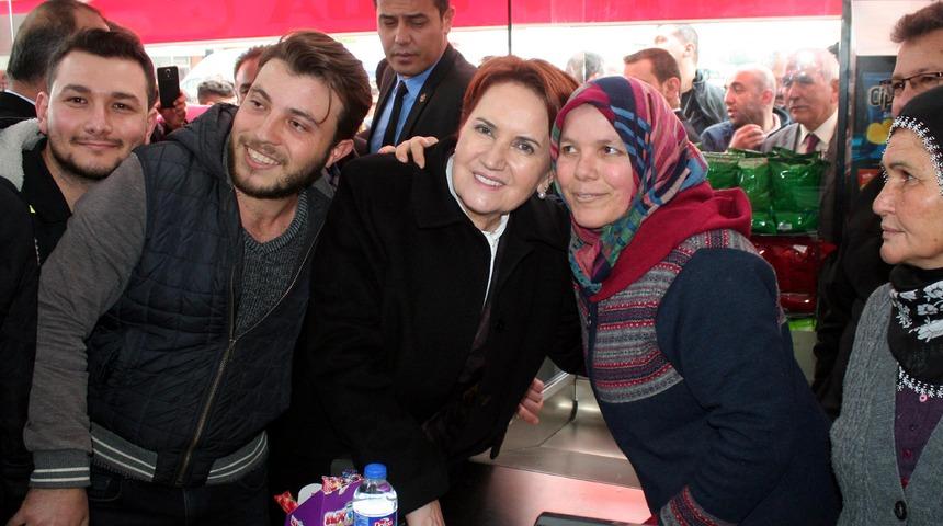 Akşener: Tencere her h&uuml;k&uuml;meti sallar (2)