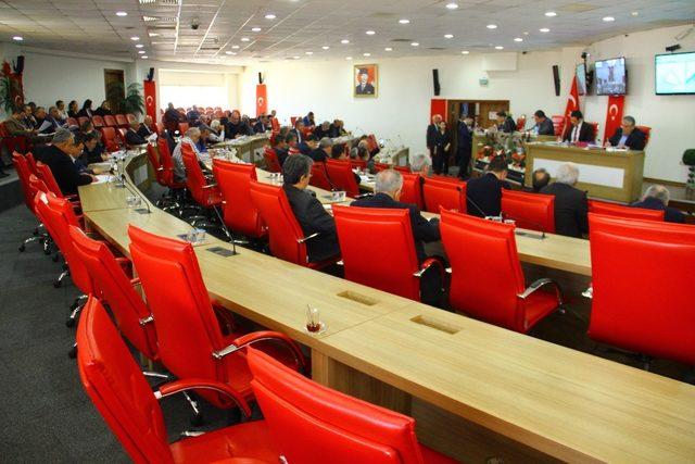 Belediye Meclisi jet hızıyla &ccedil;alıştı, 36 saniyede bir karar 1