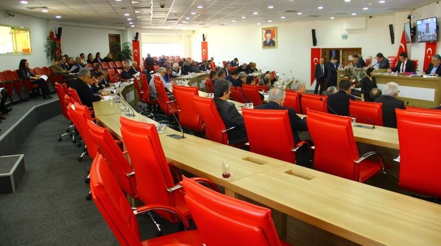 Belediye Meclisi jet hızıyla &ccedil;alıştı, 36 saniyede bir karar