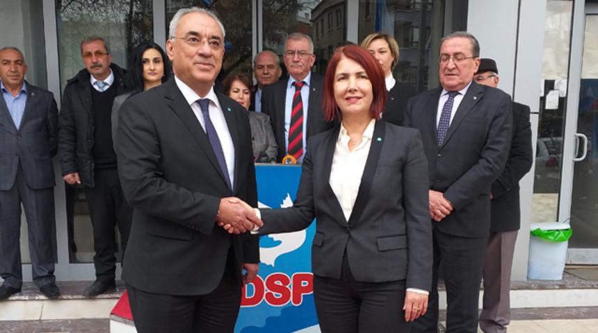 CHP'den aday gösterilmeyen Handan Toprak Benli DSP'ye katıldı