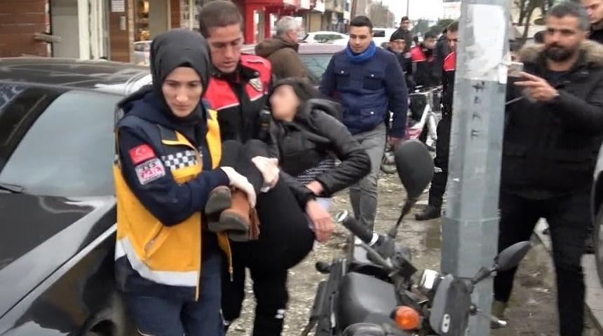 Canına kıymak isteyen gen&ccedil; kadın ikna sırasında bayıldı