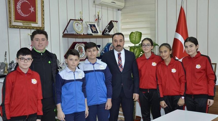 Jimnastik ve masa tenisi kafilesi Anadolu Yıldızlar Ligi&rsquo;ne uğurlandı