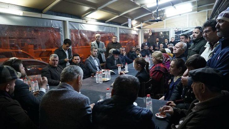 AK Partili Yazıcı’dan 56 yıllık evli çifte ziyaret G4