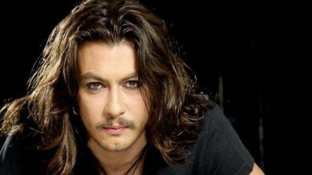 Barış Akarsu’nun filminde sevgilisini oynayacak isim belli oldu! Ünlü oyuncunun filmi için hazırlıklara başlandı