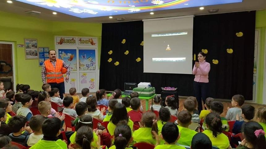 K&uuml;&ccedil;&uuml;k İş&ccedil;ilerle G&uuml;vendeyiz Projesi