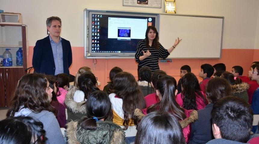 Belediye &ccedil;evreci gen&ccedil;ler yetiştiriyor