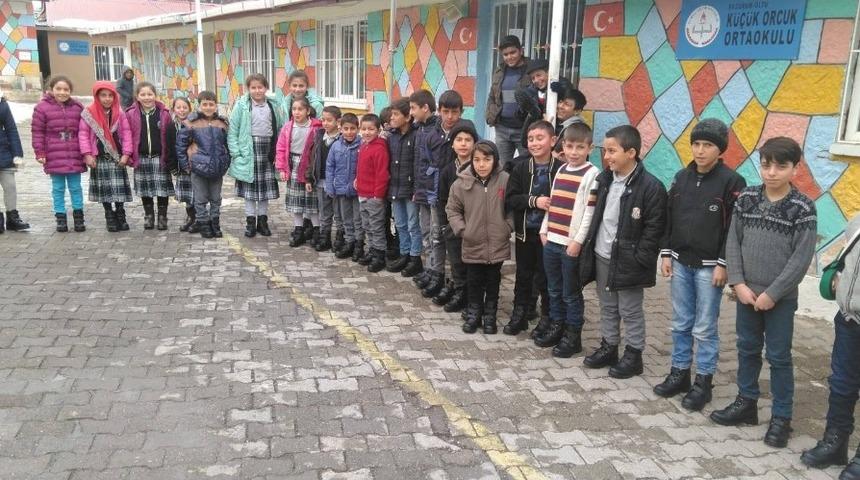 OLTUMER faaliyetlerine &ccedil;ocuklara bot kampanyası ile başladı