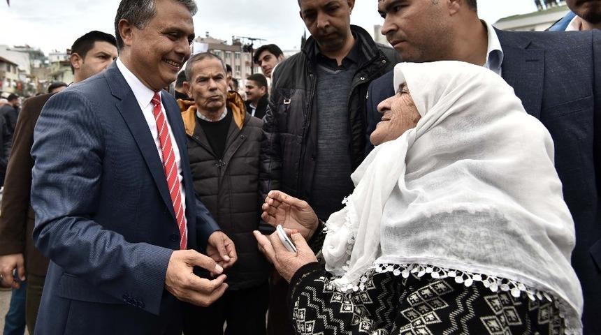 Başkan Uysal: "Muratpaşa&rsquo;da hizmet adaletini Turun&ccedil; Masayla tesis ettik "