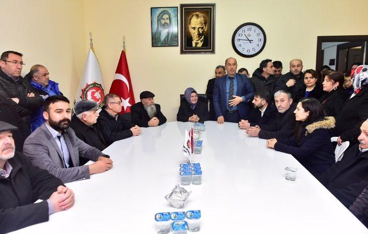 Av. Şeyma Döğücü Alevi vatandaşlarla bir araya geldi G1