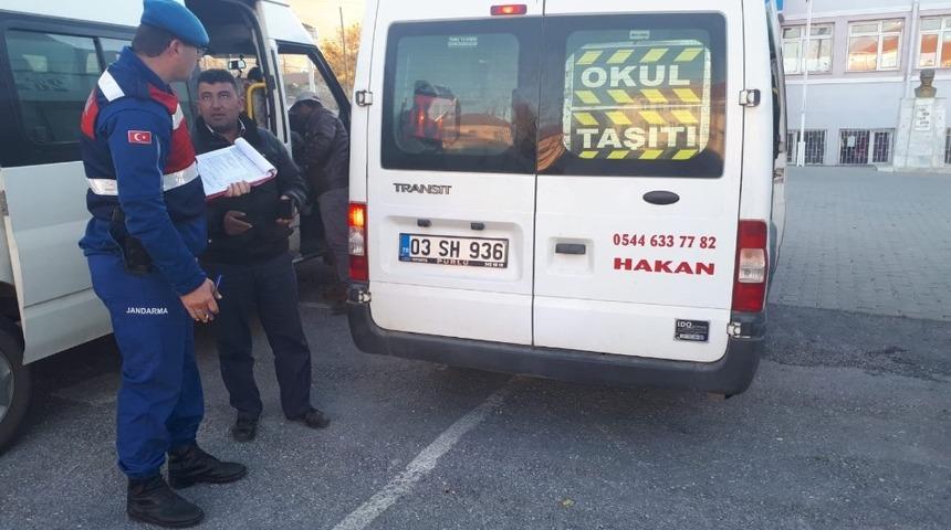 Jandarma’dan öğrenci servisi denetimi