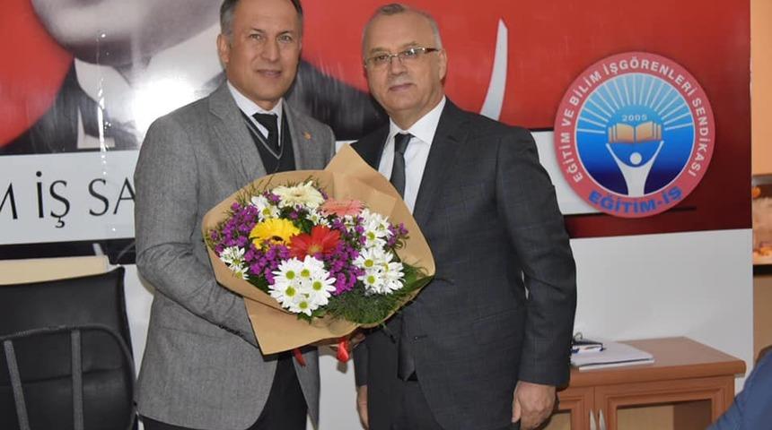 Başkan Kayda, Eğitim-İş&rsquo;ten destek istedi