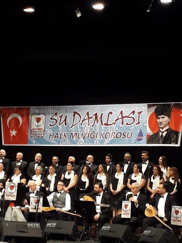 Su Damlası Türk Halk Müziği Korosu kulakların pasını sildi