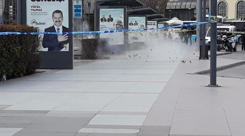 Toplu taşımada ş&uuml;pheli paket alarmı