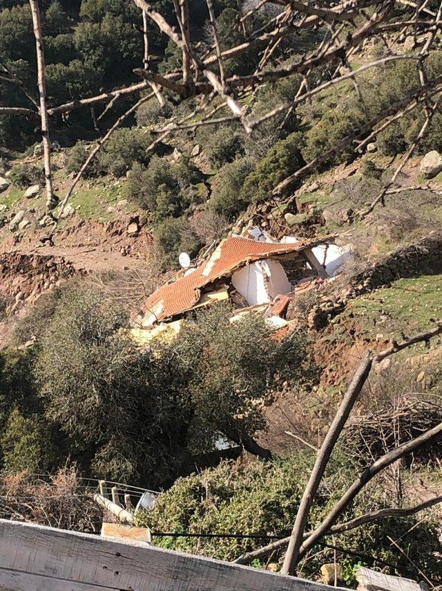 Büyükşehir Belediyesinden heyelan bölgesine yardım